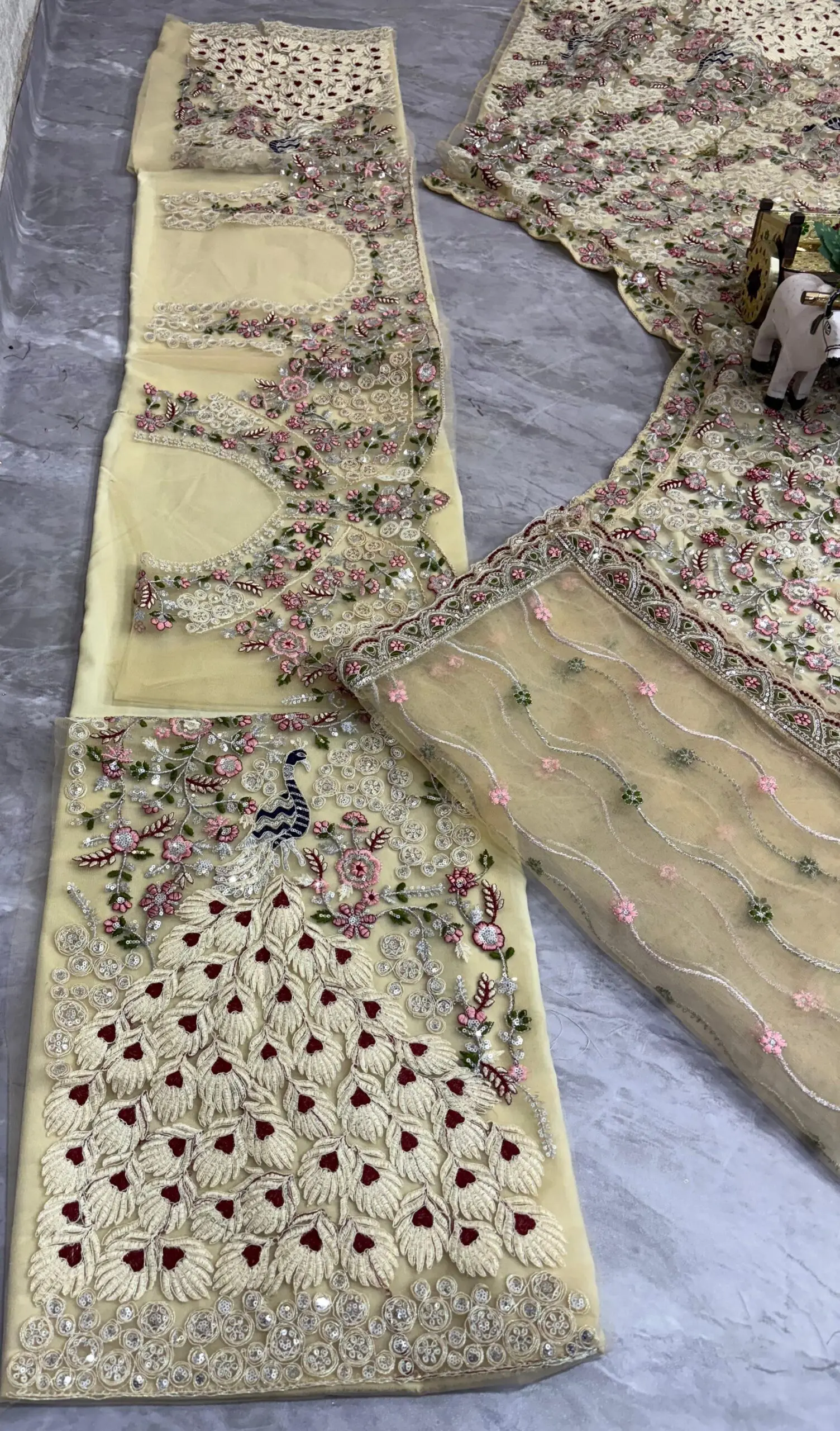 img_2060-2 img_2060-2