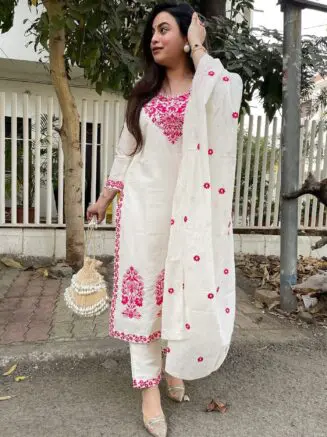 off white kurta set with dupatta