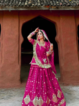 Bandhani Poshak