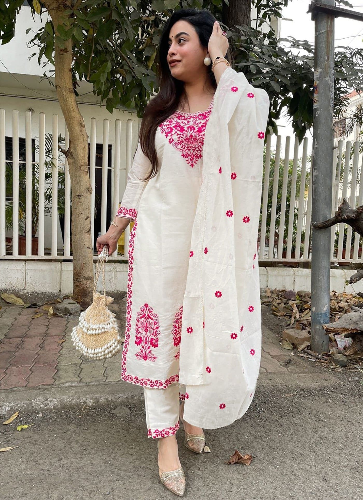 off white kurta set with dupatta off white kurta set with dupatta