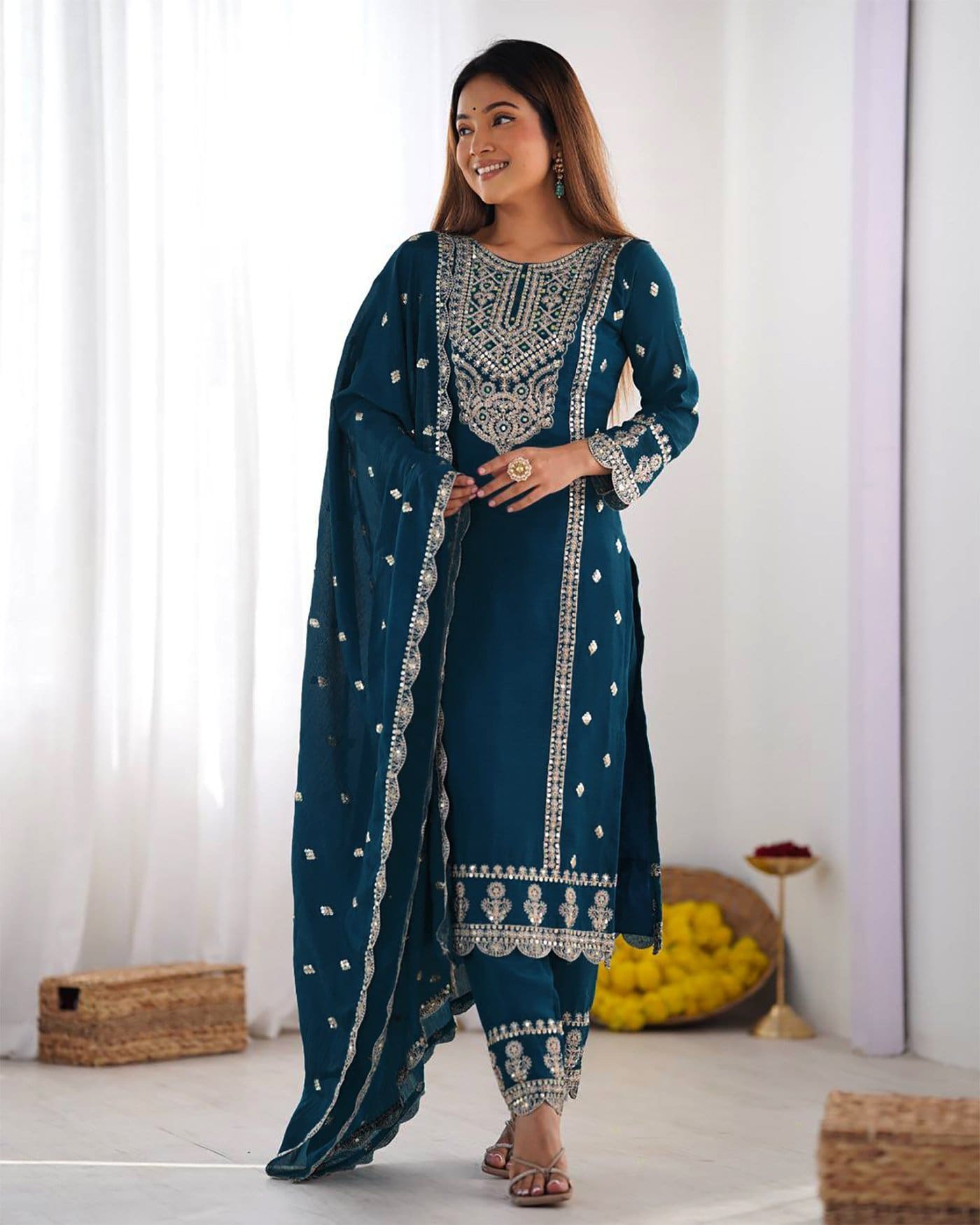chikankari kurta set chikankari kurta set