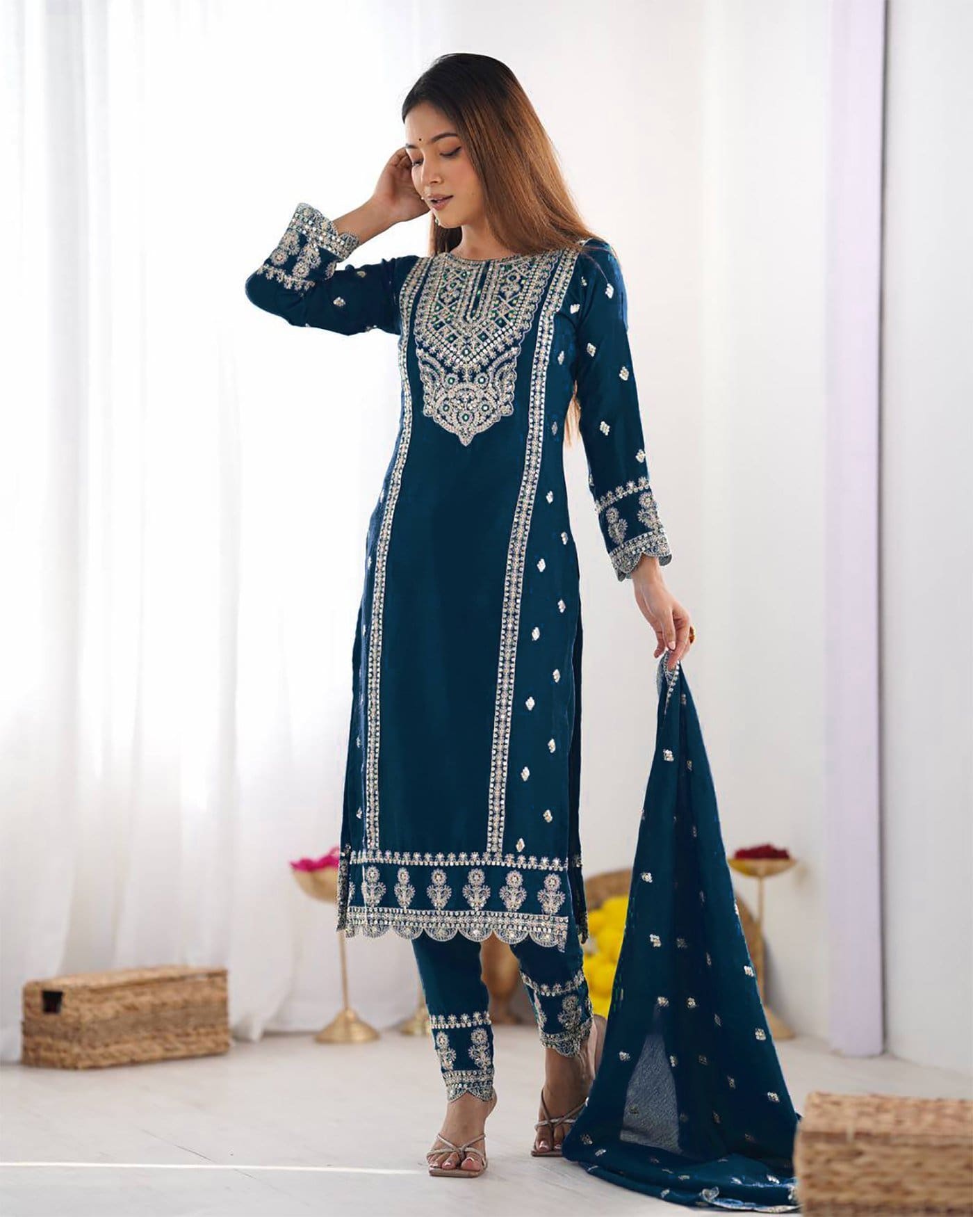 chikankari kurta set chikankari kurta set