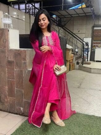 kurta pent dupatta set for women