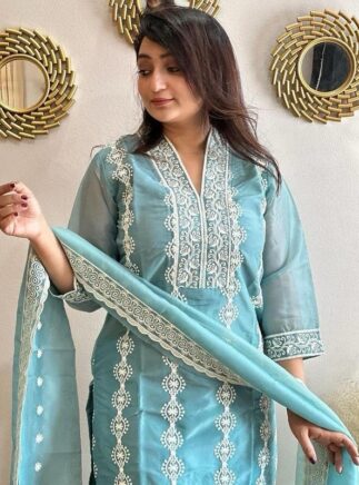 chikankari kurta set for women