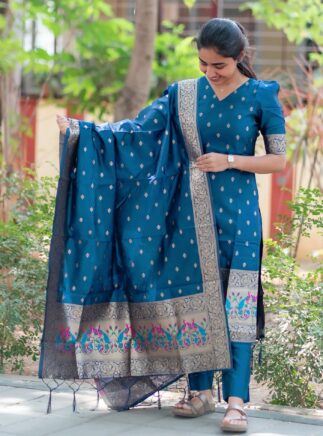 Kurta set for women in teal colour