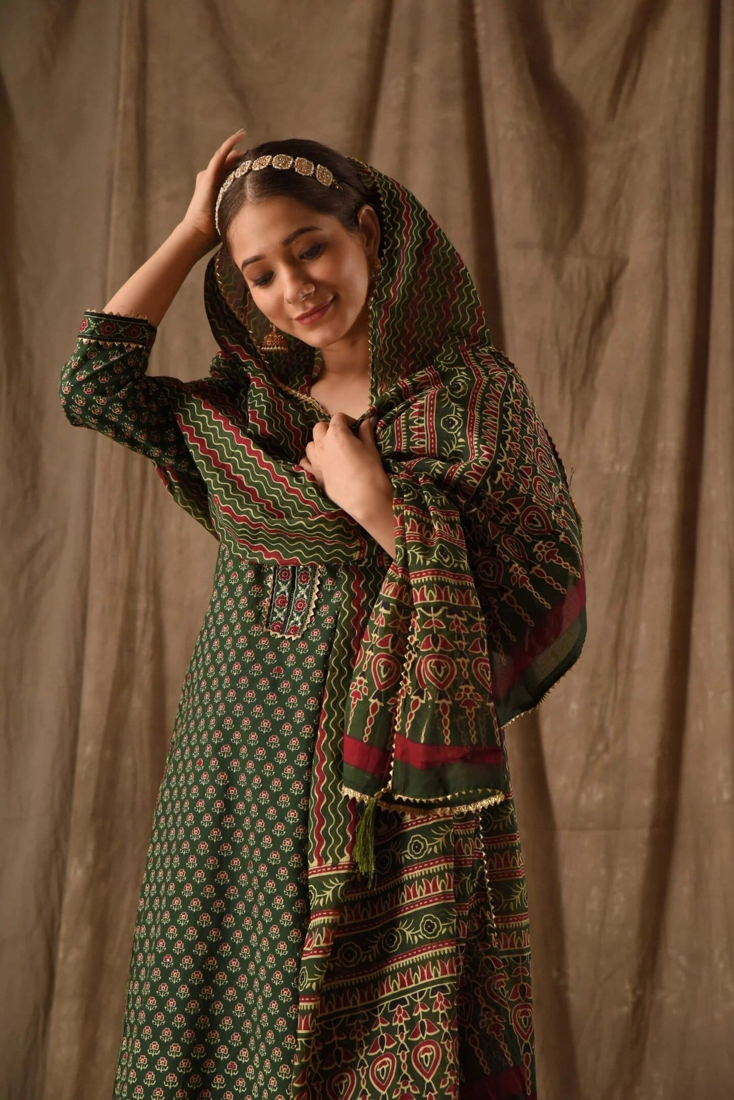 2025/11/1000121171.jpg Libas Anarkali Suit